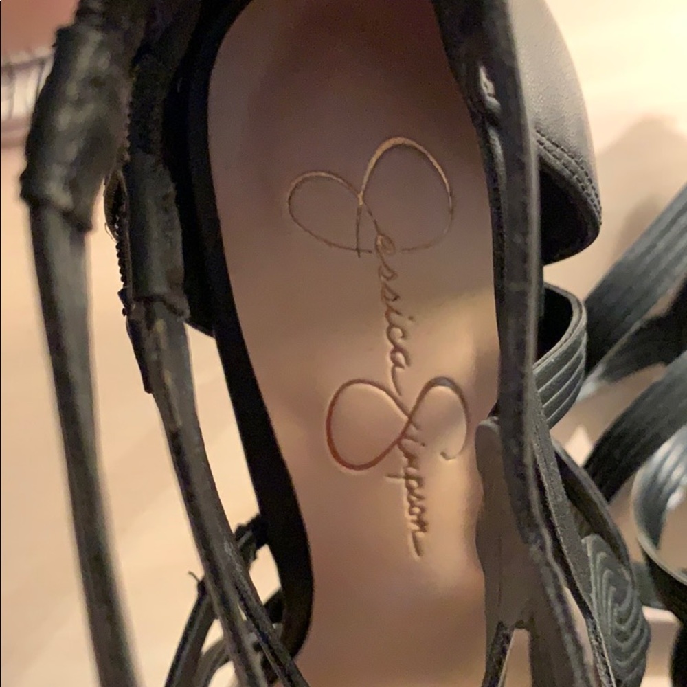 Jessica Simpson Heels - Picture 4 of 4